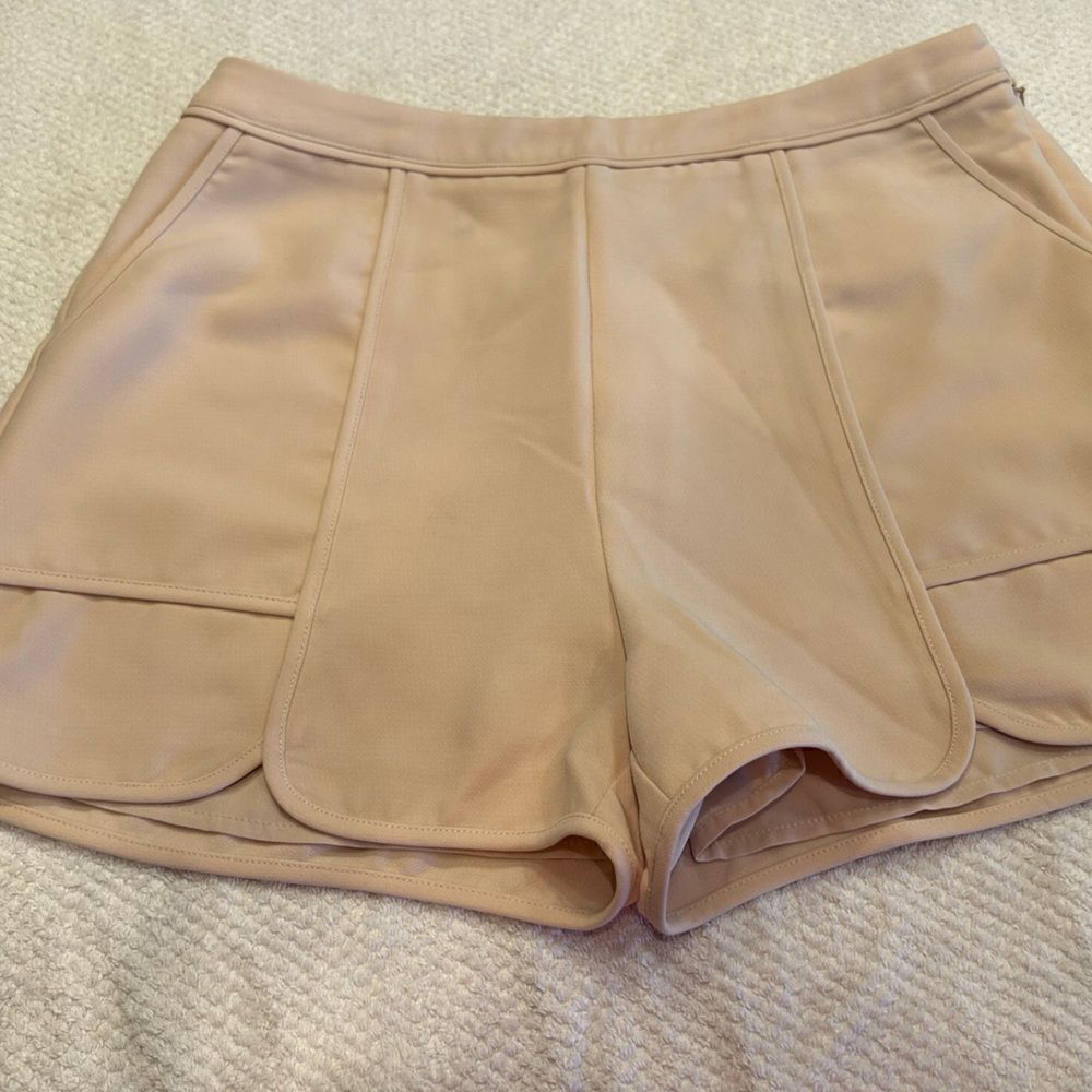 Greylin Large pink peach color shorts NWT front pockets  side zipper